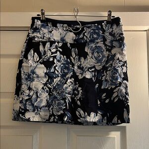 Floral Black and Blue Women's Skort